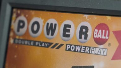 Western New Yorkers react to astonishing Powerball drawing