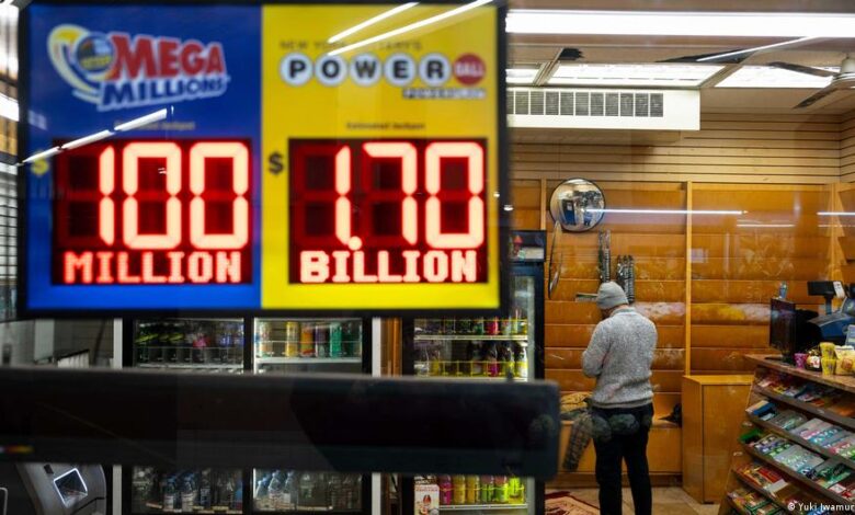 US 'Powerball' lottery winner scoops $1.8 billion jackpot