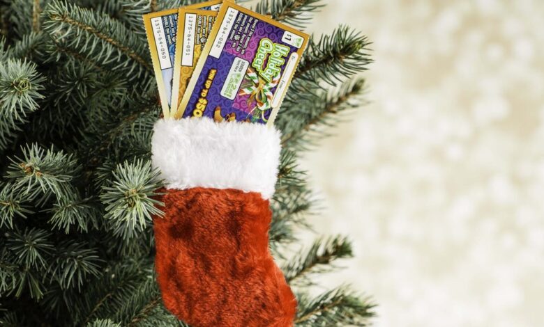 Powerball's $1.7B jackpot could make Christmas Eve unforgettable