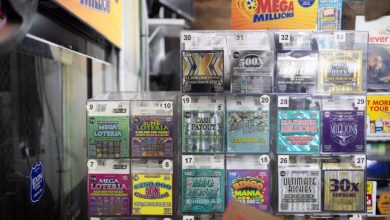 Ex-Texas lottery director briefly indicted before dismissal