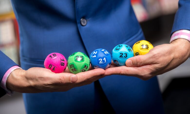 Powerball Draw 1565: Winning Numbers for May 14