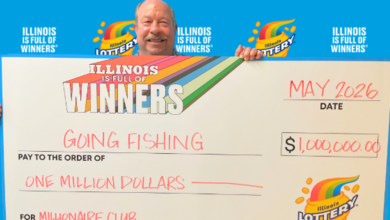 Illinois Lottery player celebrates $1 million scratch-off prize