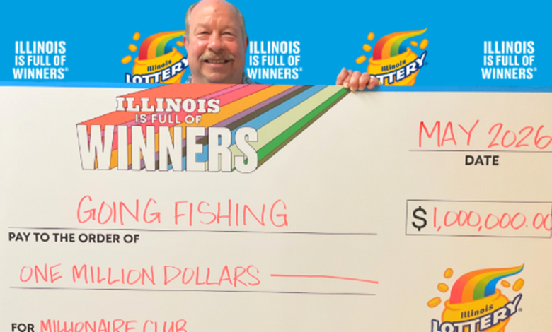 Illinois Lottery player celebrates $1 million scratch-off prize