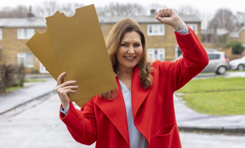 Residents celebrate weekend Postcode Lottery win