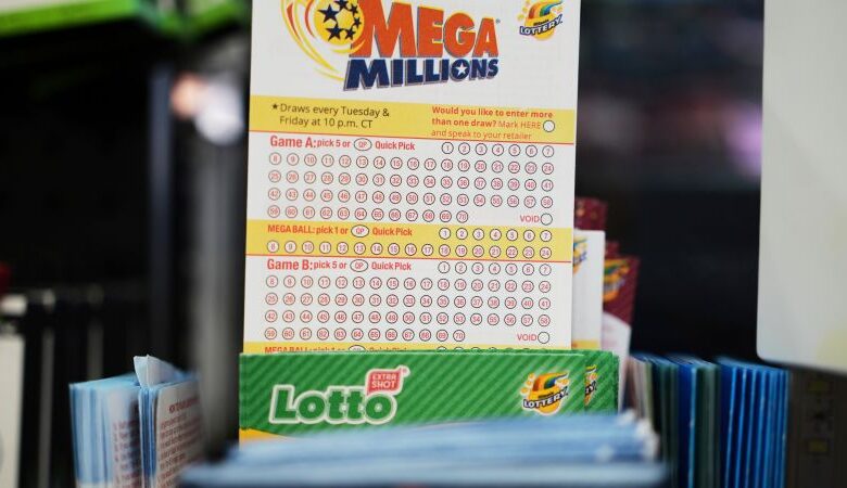 Single ticket in Georgia claims $980 million Mega Millions jackpot | CNN Business