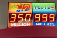 Florida ticket wins big again Saturday as $1 billion Powerball rolls on