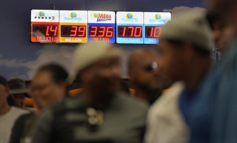 Powerball jackpot jumps to $1.7 billion, third-highest ever