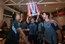 How much prize money do Arsenal earn by winning Premier League title?