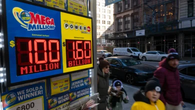 NEW YORK, NEW YORK - DECEMBER 22: An advertisement for Powerball is displayed outside of a newsstand in Manhattan on December 22, 2025, in New York City. After the last drawing produced no winners, the U.S. Powerball jackpot has risen to an estimated $1.6 billion ahead of Monday night's drawing, which will be one of the largest lottery prizes in American history. (Photo by Spencer Platt/Getty Images)