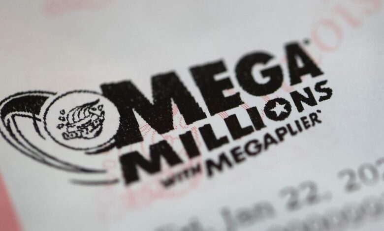 Mega Millions Winner Claims Historic $983 Million Jackpot Prize | 94.5 WPTI