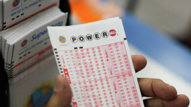What were Wednesday's Powerball winning lottery numbers? Jackpot now $861M