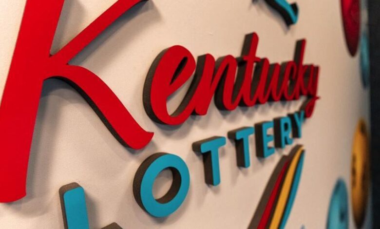 Bowling Green Woman Wins $100,000 a Year for Life Prize from Kentucky Lottery