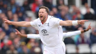 England win the lottery to beat New Zealand on risible Lord's pitch