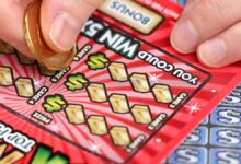 WA grandmother returns to first date spot after Lotto win
