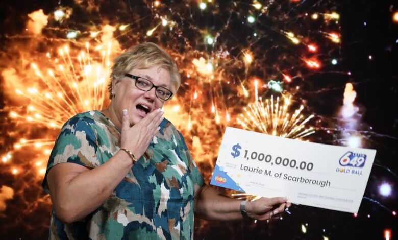 Scarborough woman wins $1 million Lotto 6/49 Gold Ball prize after forgetting ticket in bag