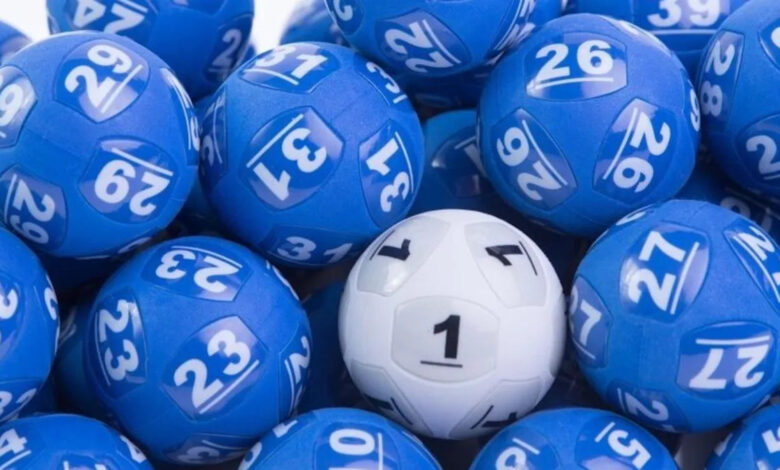 Mystery Aussie wins entire $40m Powerball