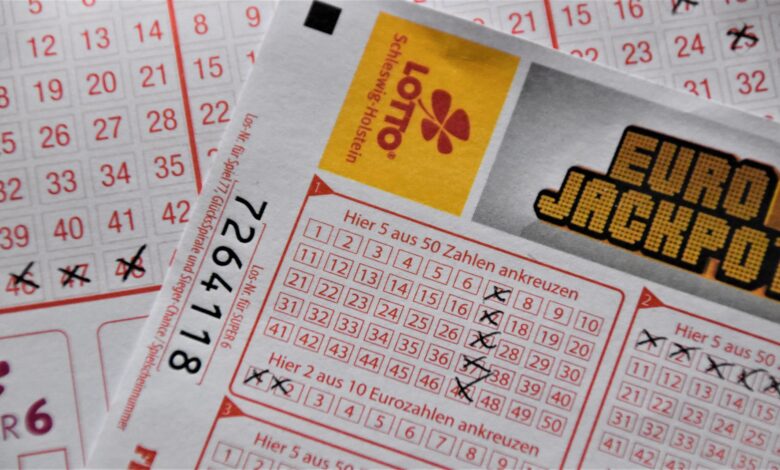 Unclaimed $25K lottery ticket sold in Hot Springs -