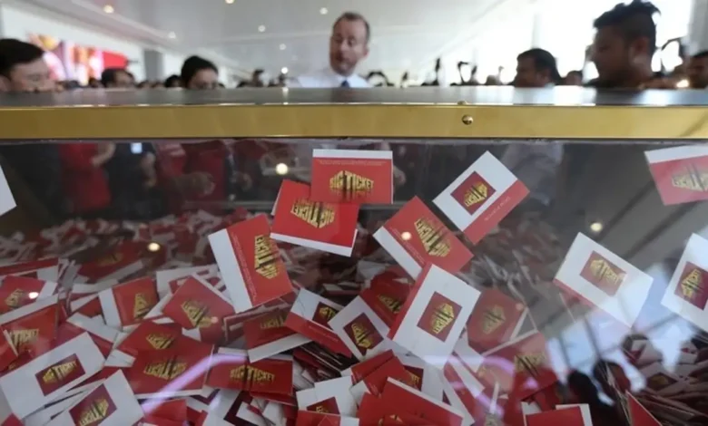 Why UAE residents form groups to join the lottery