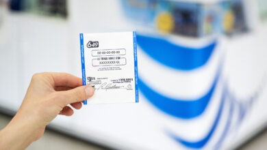Winning Lotto 6/49 ticket purchased in Quebec
