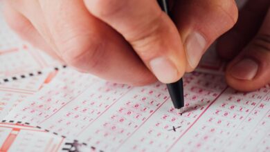 Can picking personal Lotto lines change the odds of winning? We ran the numbers
