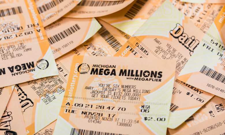Winning Mega Millions tickets sold in Florida, Georgia and New Jersey