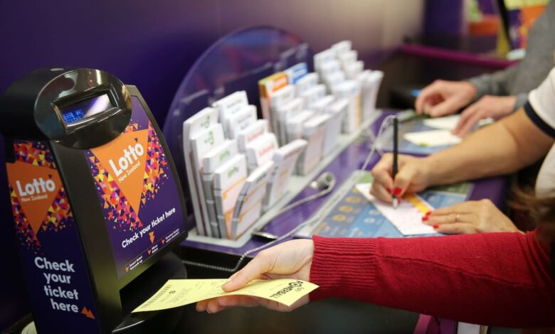 It's a rollover: $30m Lotto Powerball jackpot goes unclaimed