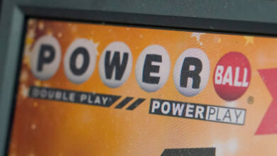 Powerball jackpot grows to $633M for Monday night's drawing