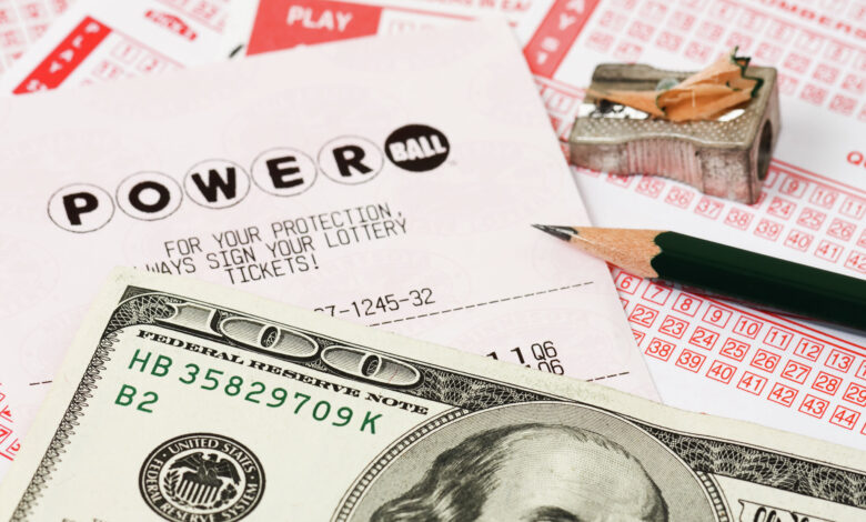 No winners boost Powerball and Mega Millions to $1.4 billion combined