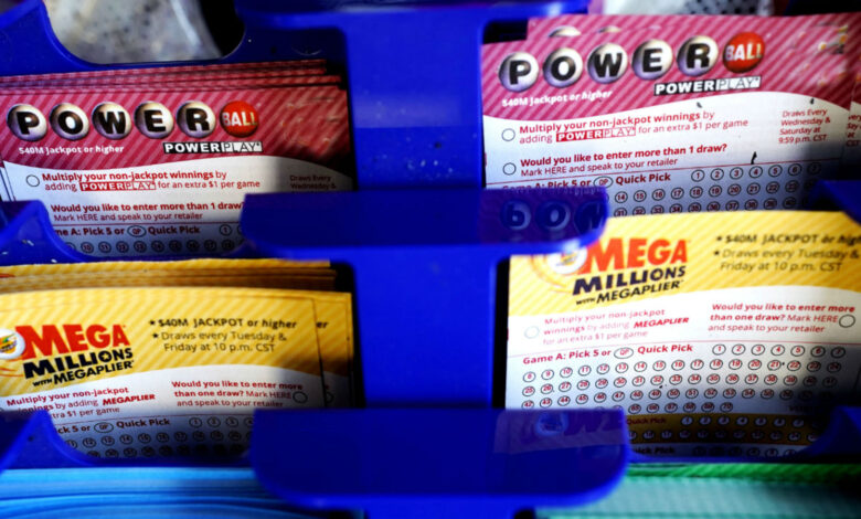 Mega Millions up to $800M, Powerball grows to $663M