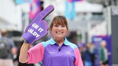 Lorraine Kelly volunteers at Commonwealth Games with Allwyn