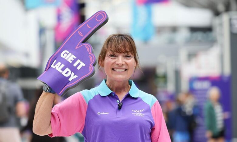 Lorraine Kelly volunteers at Commonwealth Games with Allwyn
