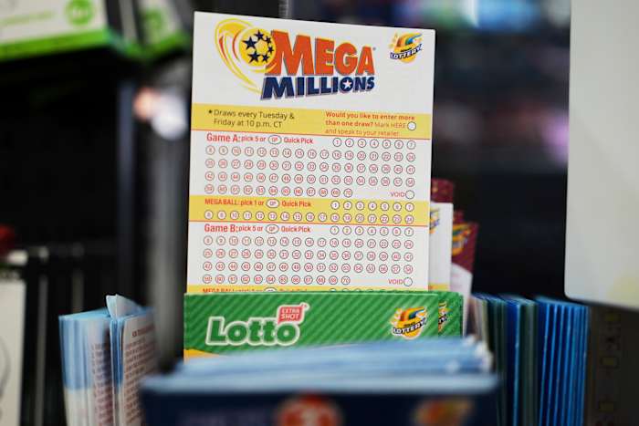 Winning $800M Mega Millions jackpot ticket sold in Florida