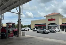 Employees silent after $800M Mega Millions ticket sold near Sarasota