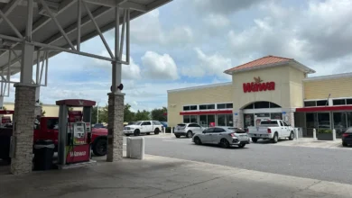 Employees silent after $800M Mega Millions ticket sold near Sarasota