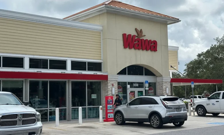 Will Florida's $800M Mega Millions winner stay anonymous?