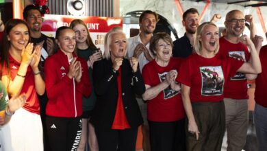 Legends toast Team Wales success at Glasgow 2026 watch party