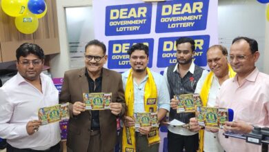 Mushtaq Khan Honours Stockist And Seller Of Dear Government Lottery. - TRIPURA STAR NEWS