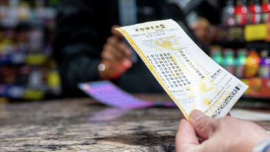 Saturday Powerball drawing offers $856 million jackpot after rollover