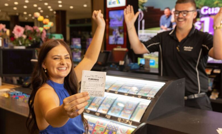 The surprising secret 1 in 10 lotto winners keep from their family