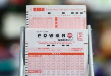 The Powerball jackpot is at $905m. Winners can only stay anonymous in some states.