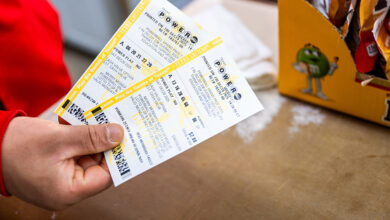 Powerball Jackpot Hits $905 Million: What Time Is Tonight’s Drawing and How to Play