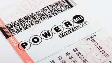 What to know as the Powerball jackpot reaches $1 billion