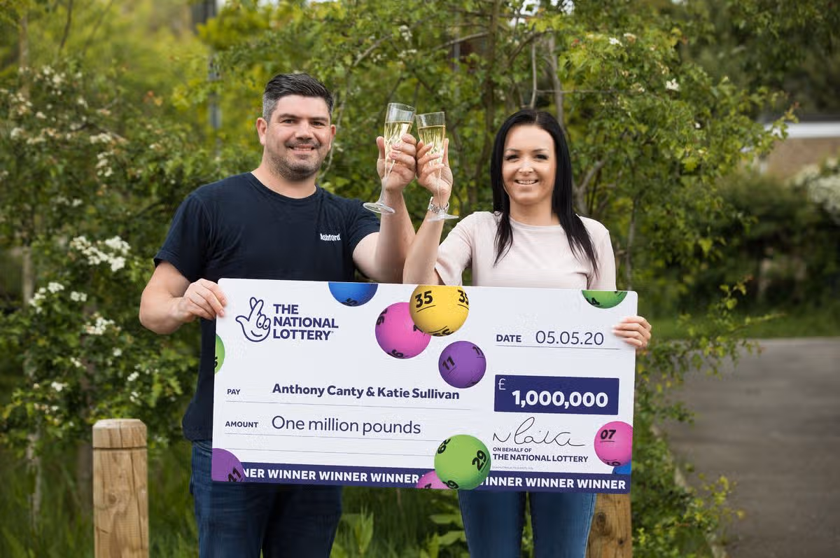 Anthony Canty and his wife pictured in May 2020 following their EuroMillions win