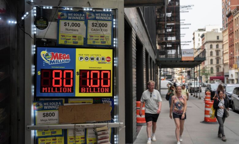 Northern California Powerball ticket wins more than $820,000 as billion-dollar jackpot is claimed