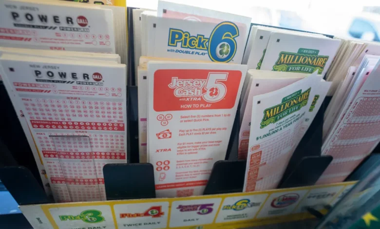 Springfield convenience store sells $550,000 winning lottery ticket