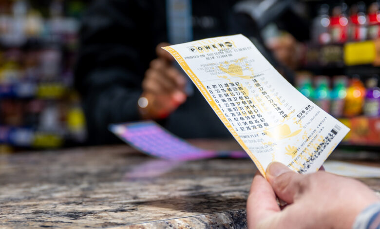Powerball Jackpot Grows To $1.7 Billion After No One Wins