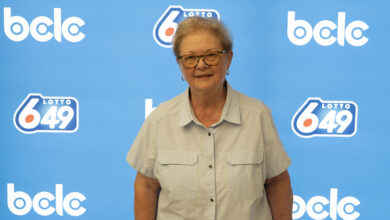 Lotto ticket bought on Vancouver Island wins Surrey woman $5M