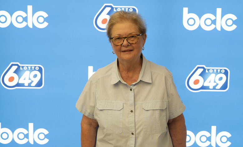 Lotto ticket bought on Vancouver Island wins Surrey woman $5M