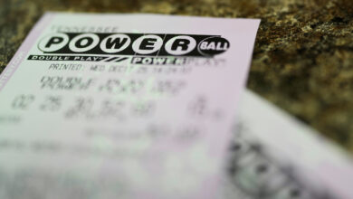 $809K-winning Powerball ticket sold at Sawtelle gas station; jackpot grows to $748 million