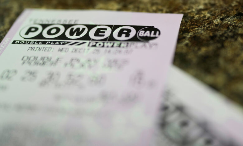 $809K-winning Powerball ticket sold at Sawtelle gas station; jackpot grows to $748 million